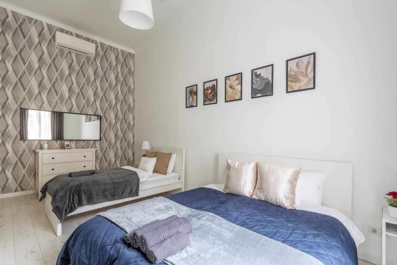 Deluxe Cozy Home In The Heart Of Boedapest Buitenkant foto