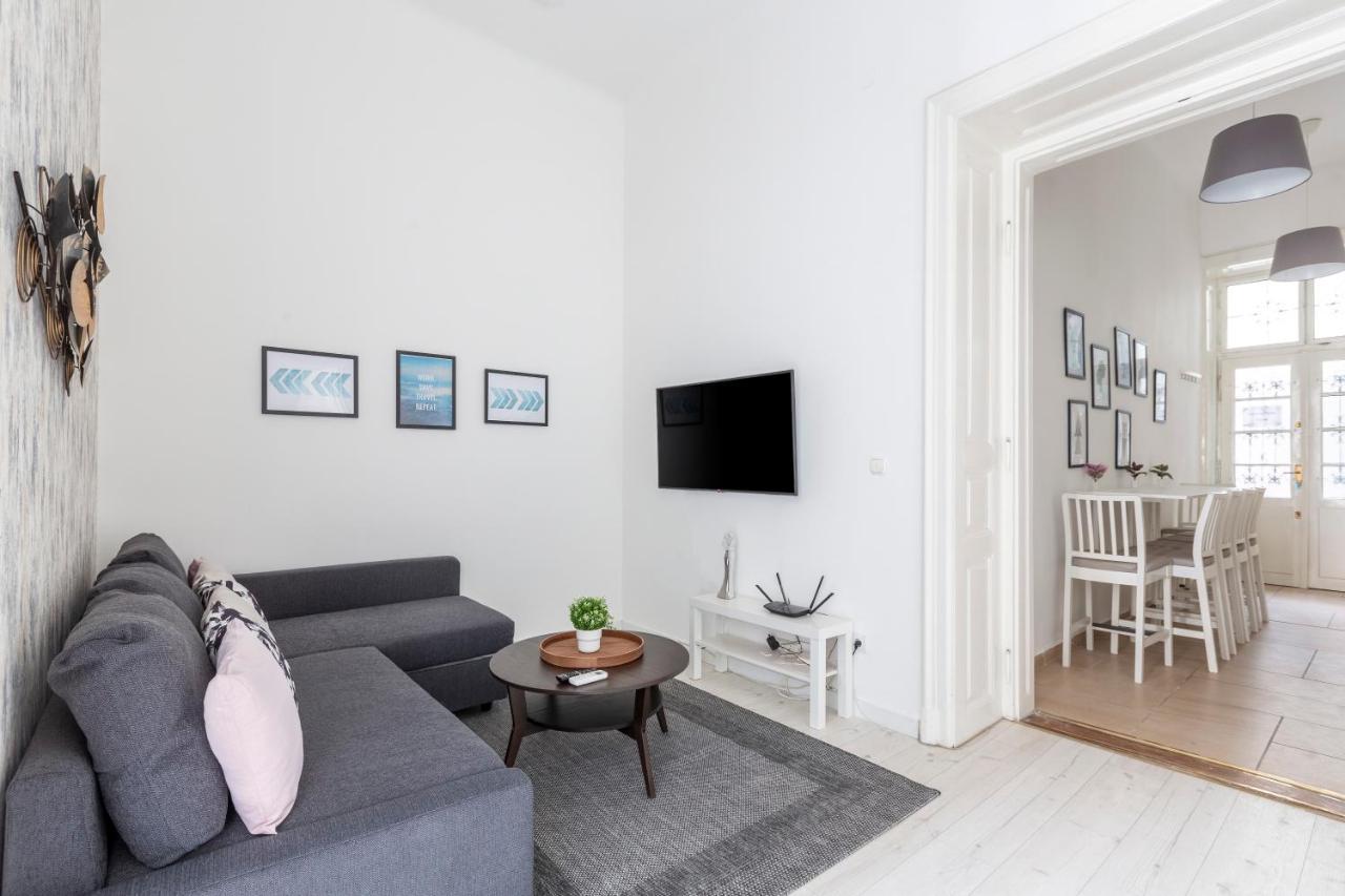 Deluxe Cozy Home In The Heart Of Boedapest Buitenkant foto
