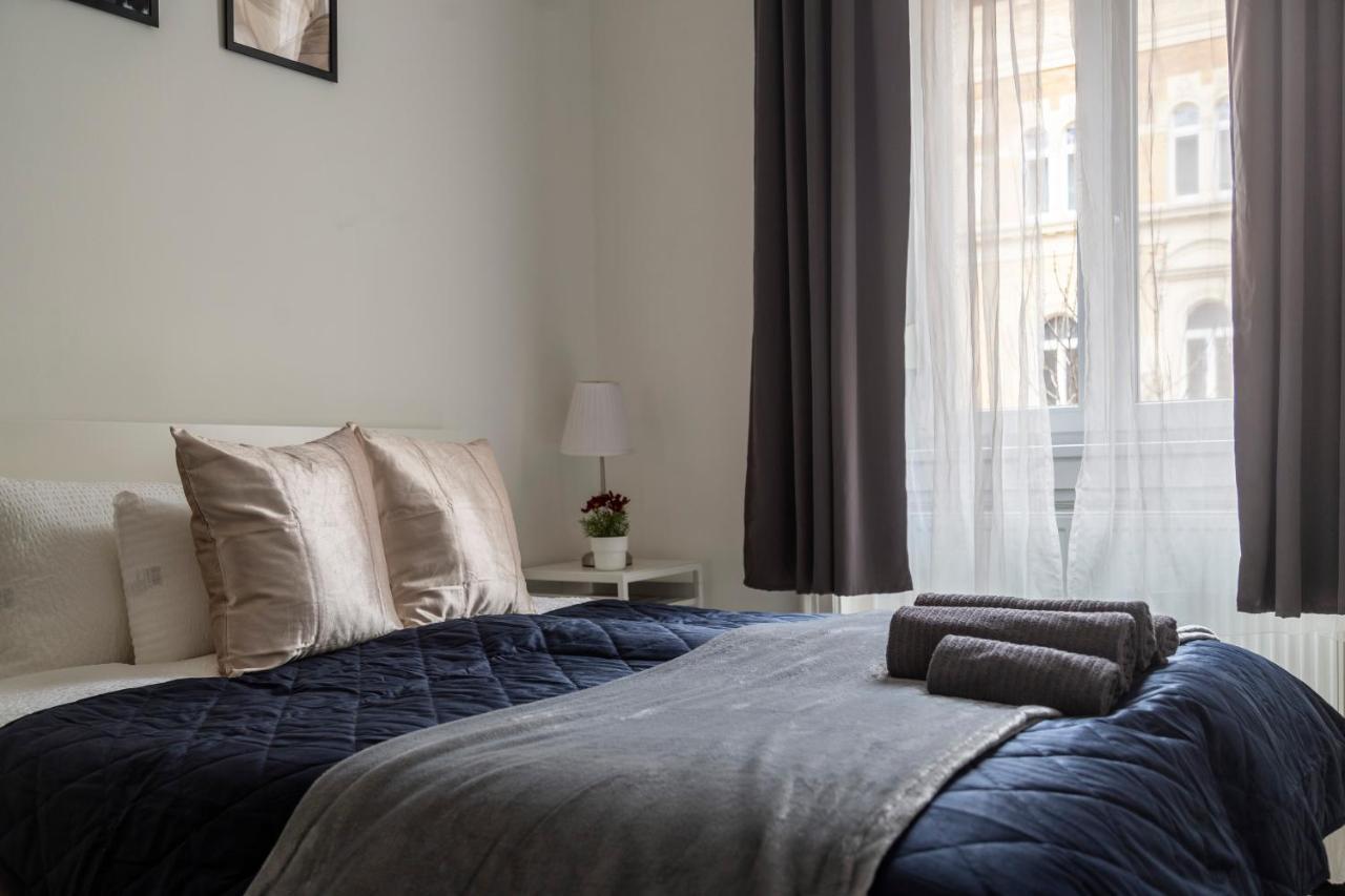 Deluxe Cozy Home In The Heart Of Boedapest Buitenkant foto